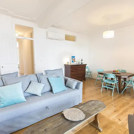 Lovelystay Luminous Flat W River View Διαμέρισμα